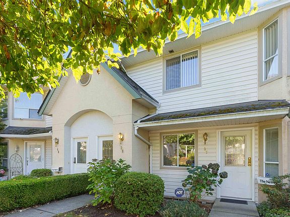 2nd image of 3380 Gladwin Rd #38
