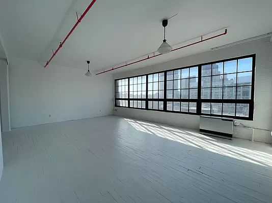 4th image of 112 Lincoln Ave #B402