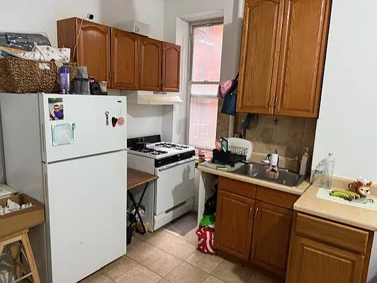 Rented by K & O Realty Associates Inc. | media 18