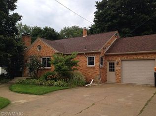 3349 Barrett Ave SW, Grandville, MI 49418