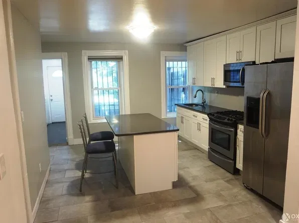 488 Quincy St #A, Brooklyn, NY 11221
