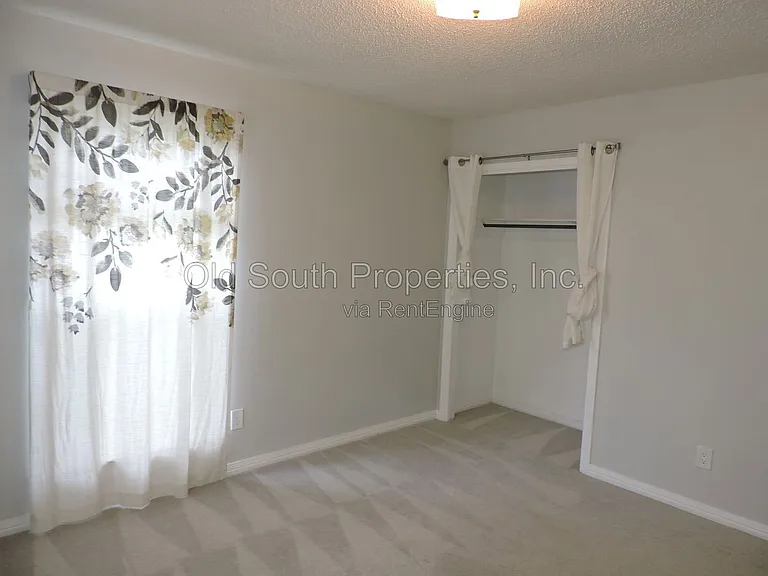 2323 Silversides Loop — Photo 18
