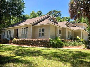 8 Keelson Ln, Savannah, GA 31411