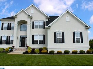 13 Meadowlark Dr, Woolwich Township, NJ 08085