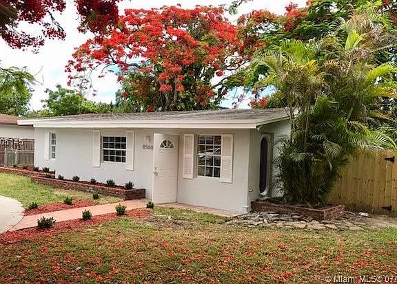 4th image of 8560 SW 125th St
