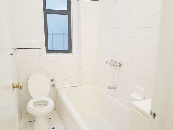 4th image of 120 Garfield Pl APT B3