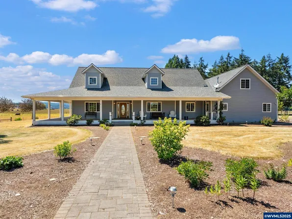 24700 SW Rogers Rd, Sheridan, OR 97378