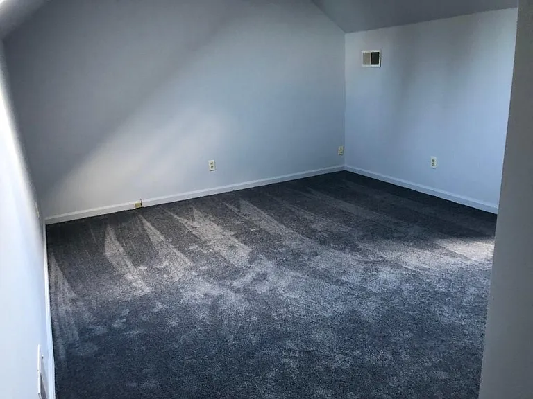 835 E King St #835 — Photo 32