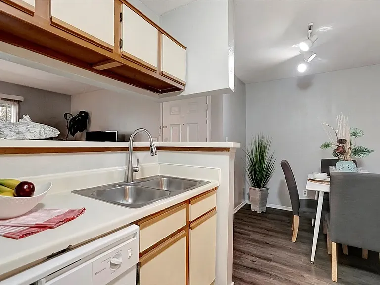 1400 Gandy Blvd N #1407 — Photo 26