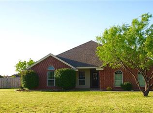118 Cherry Blossom Dr, Abilene, TX 79602