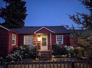 6922 SE Crystal Springs Blvd, Portland, OR