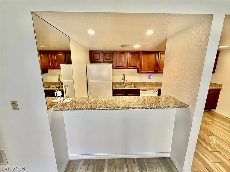 4410 Sandy River Dr #21 — Photo 7