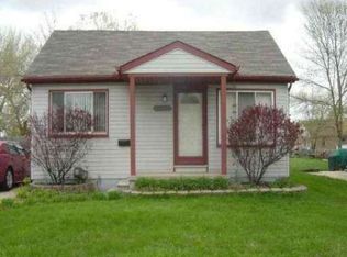 29305 Congress St, Roseville, MI 48066