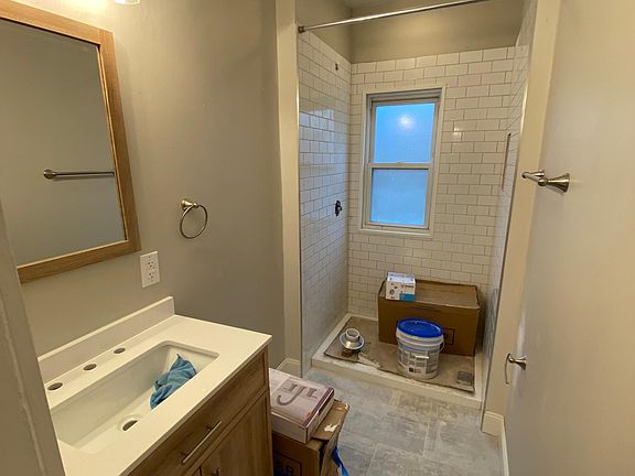 2nd image of 13367 Madison Ave #6