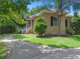6300 Bellaire Dr, New Orleans, LA 70124