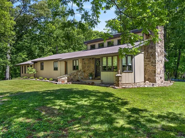 143 W Griffintown Rd, Sparta, TN 38583