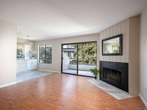2nd image of 450 W Vermont Ave Unit 606