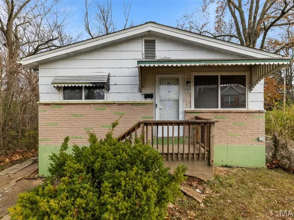 2152 Erick Ave, Saint Louis, MO 63121