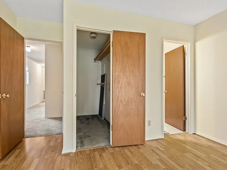 2687 Country Club Dr — Photo 28
