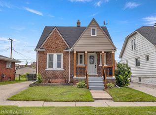 18540 Ruth St, Melvindale, MI 48122