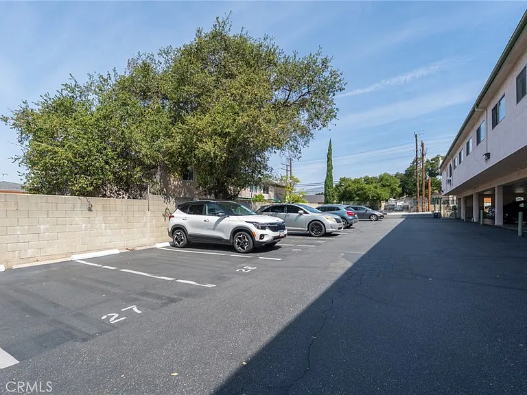 10085 Tujunga Canyon Blvd #4 — Photo 13