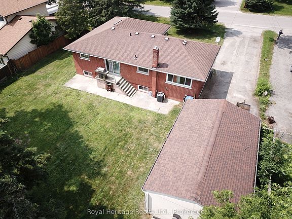 5th image of 135 Silas Blvd