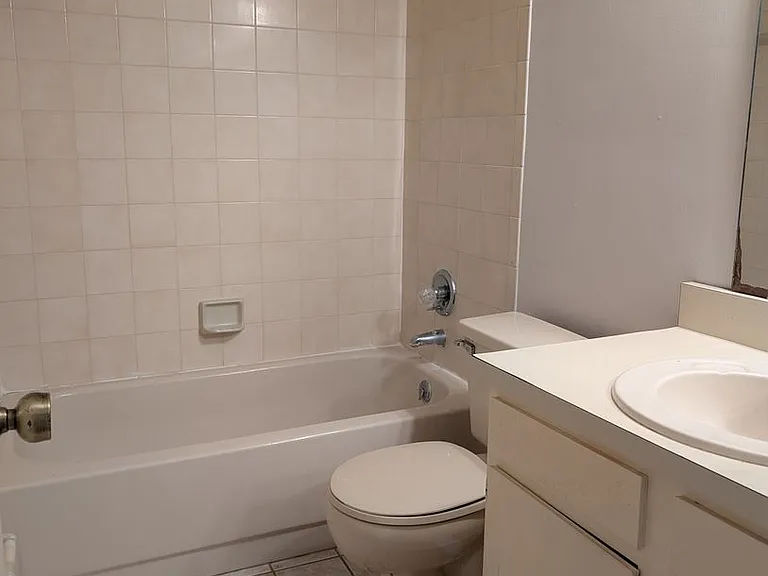 4342 SW 20th Ln — Photo 15