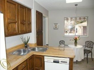 4255 Manor Ave, Royal Oak, MI 48073