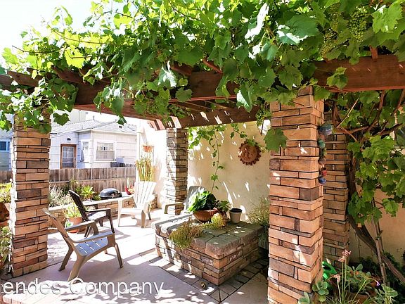 2nd image of 4419 Montalvo St #10