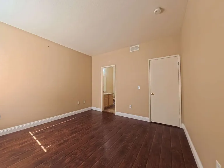 2615 W Gary Ave #2026 — Photo 11