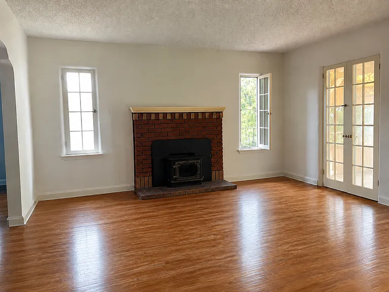 639 Acero Ave #1 — Photo 2