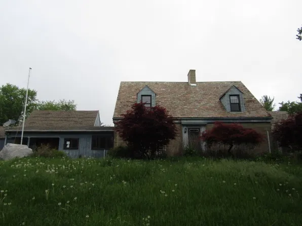 813 Coleman Dr, Rochester, PA 15074