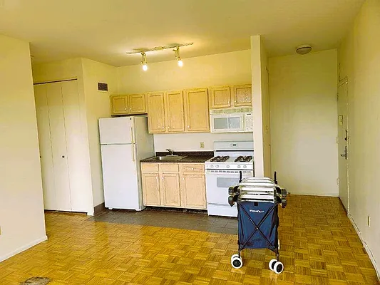 Rented by Voro New York | media 21