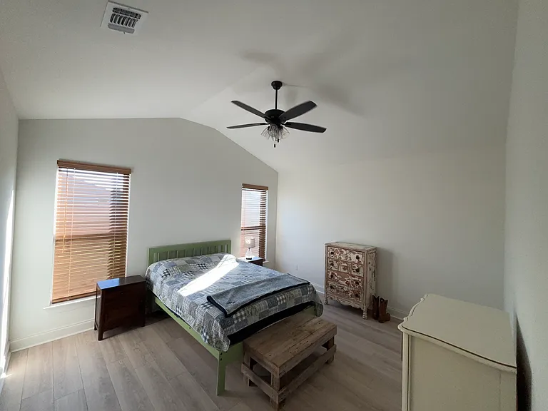 103 Bijou Dr — Photo 10