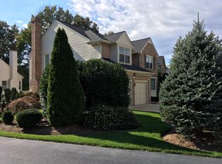 14315 Brookmere Dr, Centreville, VA 20120