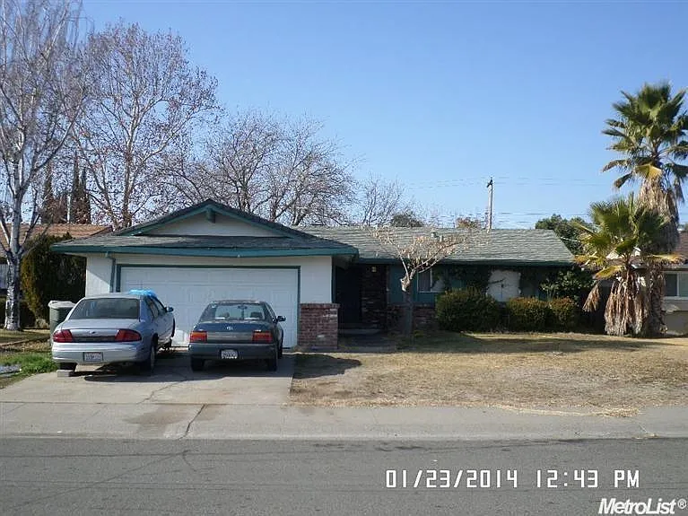 7412 Troon Way photo 1