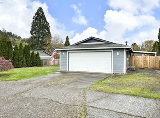 787 SW Birdsdale Dr, Gresham, OR 97080