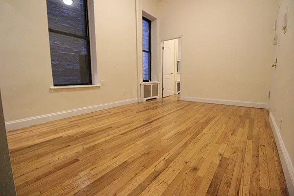 Rented by Luxor Homes & Investment Realty | media 6