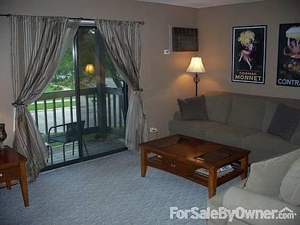 2nd image of 334 Shorewood Dr APT 2A