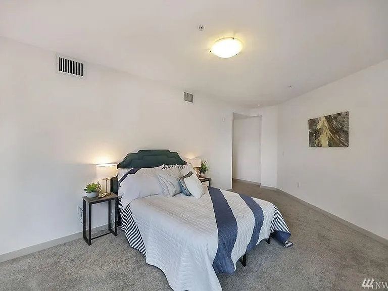 Master Bed Room