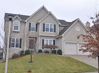 5015 W 155th Ter, Overland Park, KS 66224