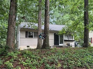 1107 Guyer St, High Point, NC 27262