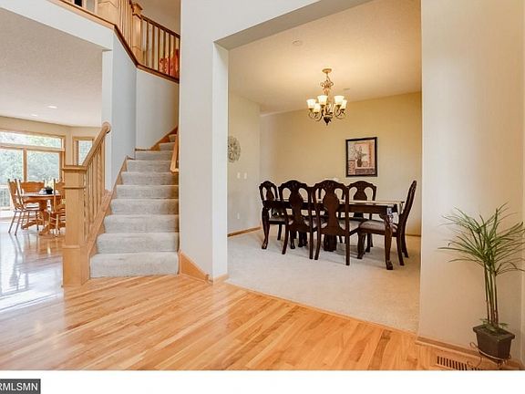 3rd image of 10885 Birch Ln