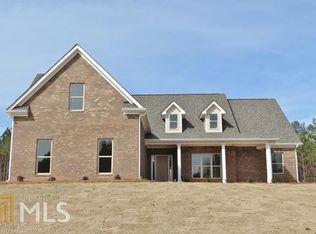 827 Smallwood Trce, Hampton, GA 30228