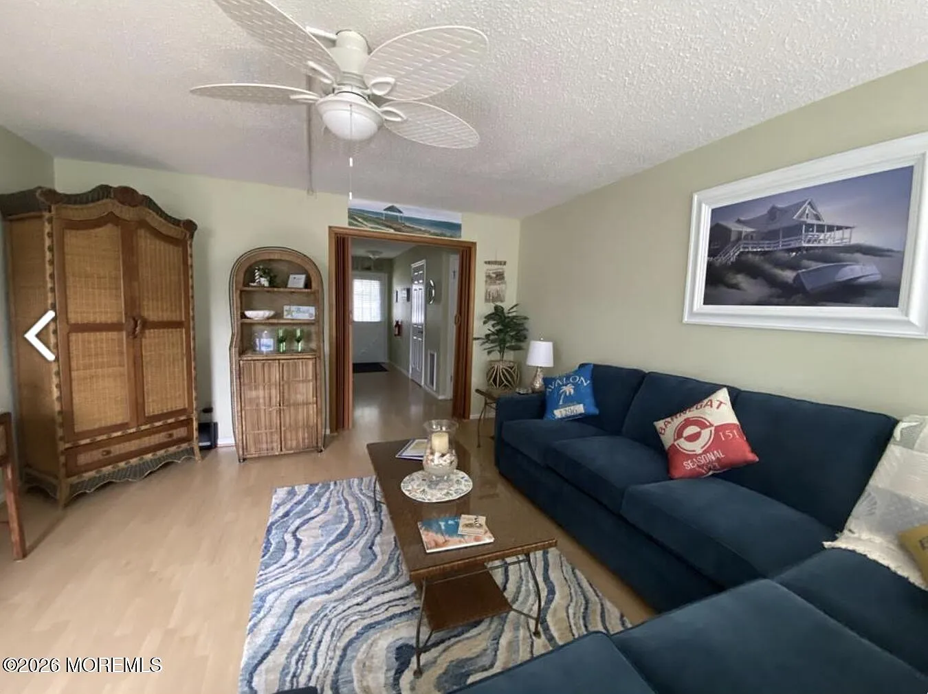 2 bed, 810 sqft, $2,450 — Photo 2