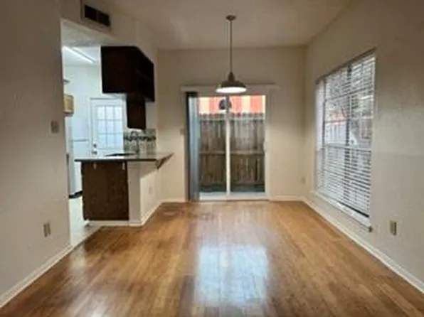 7575 Cambridge St APT 2305, Houston, TX 77054