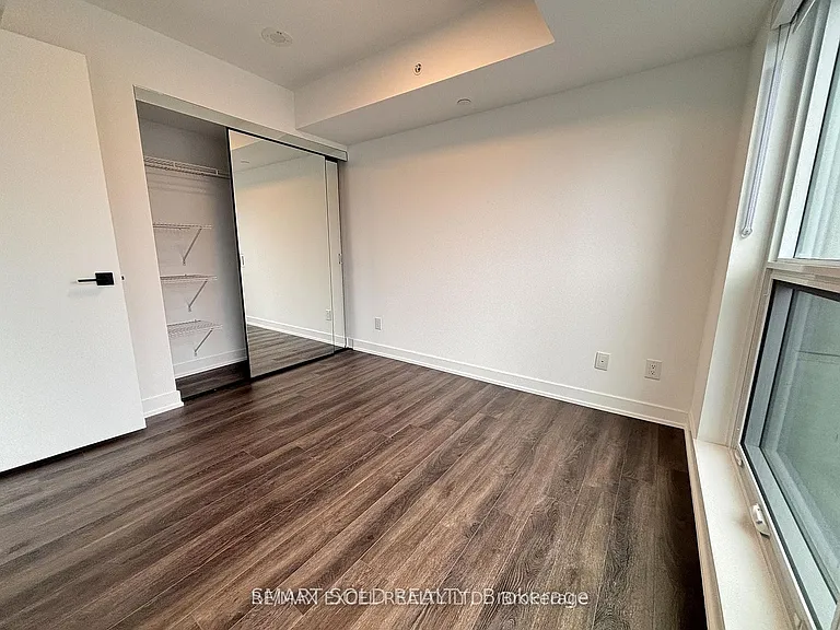 609 Sherbourne St #3802 — Photo 5