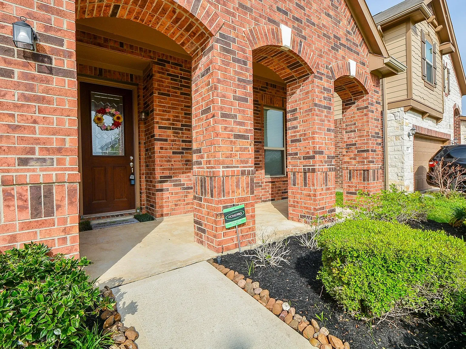 4 bed, 2.5 bath, 3181 sqft, $2,700 — Photo 3