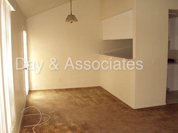 5th image of 1142 Marine Ave APT 2