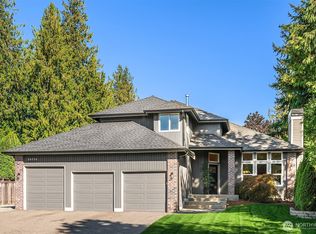 25738 215th Ct SE, Maple Valley, WA 98038